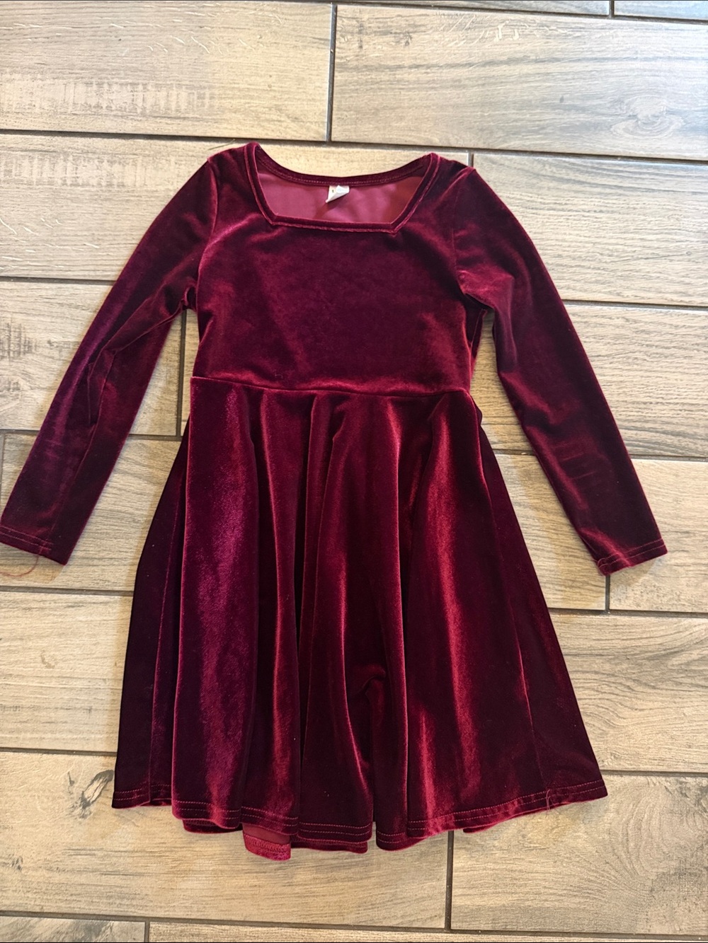 SHEIN Girls' Burgundy Velvet Long-Sleeve Skater Dress